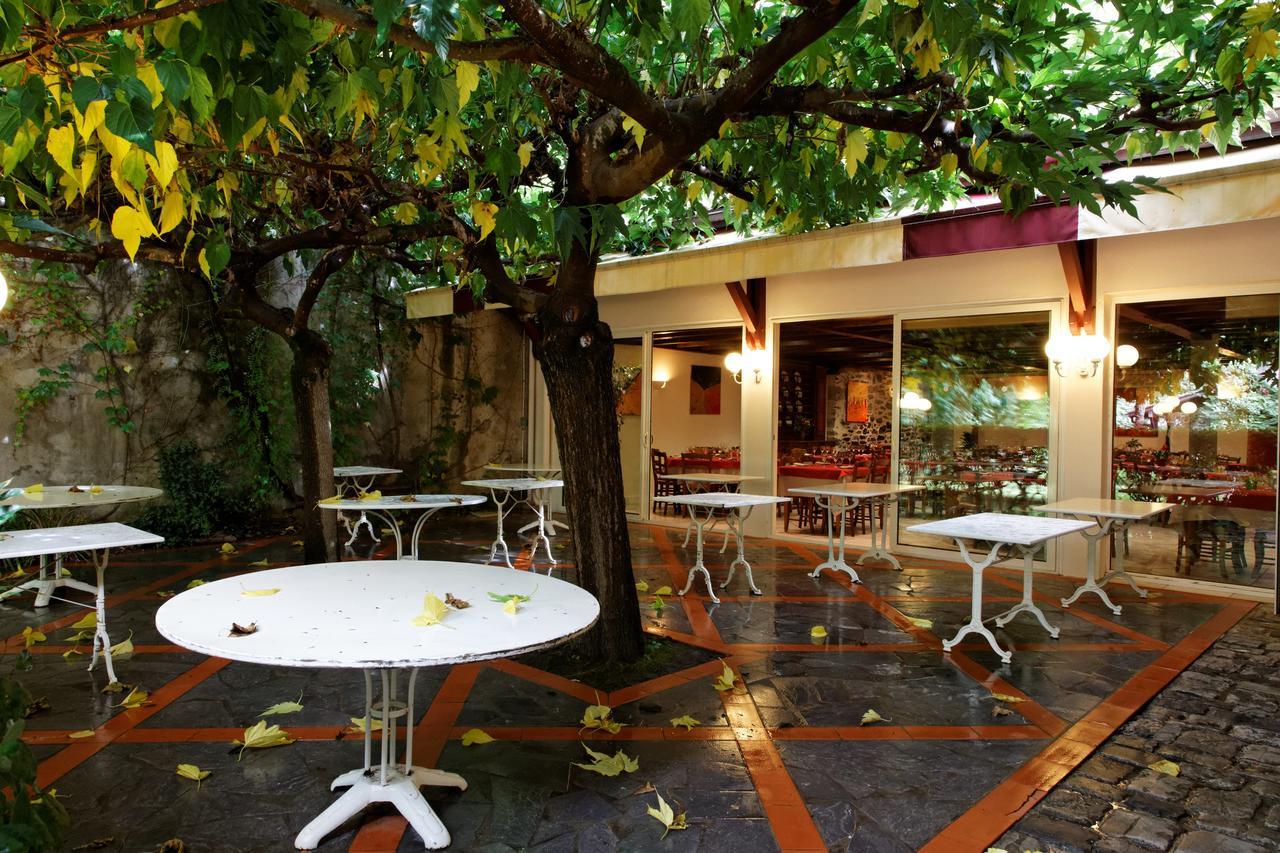 Hotel-Restaurant De La Paix Saint-Palais  Экстерьер фото